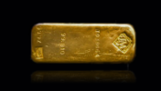 100-Oz-JM-Gold-Bar-(2)